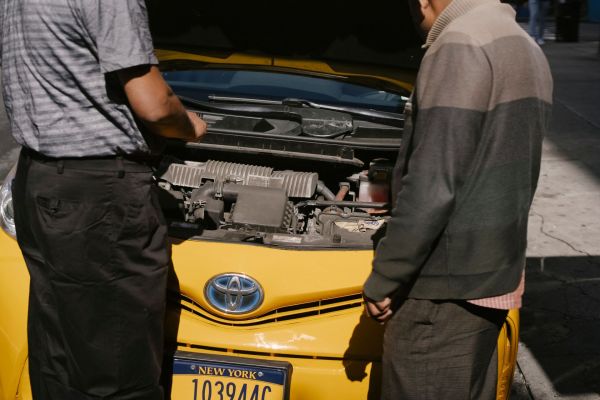 Dépannage urgent et solutions en sécurité pour votre voiture à Brest